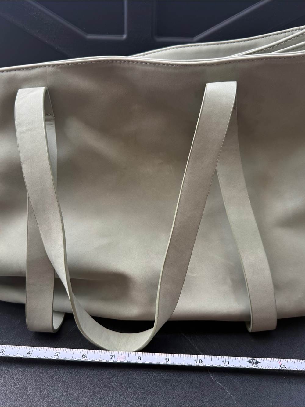 Universal Thread Goods Faux Leather Large Oversized tote handbag Sage Green nice